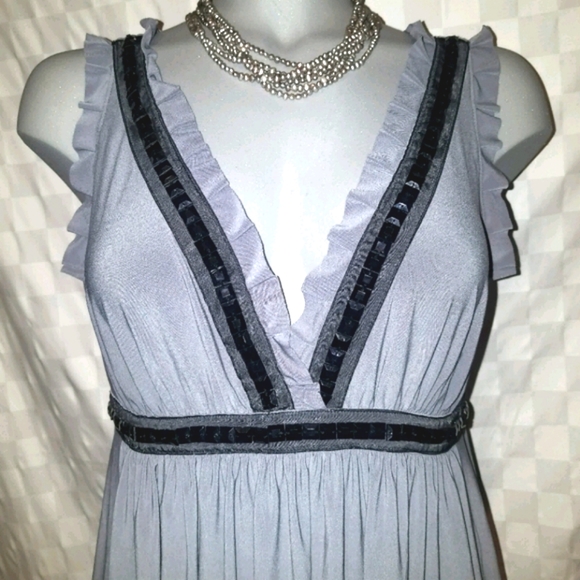 GRAY DRESS - Picture 4 of 9